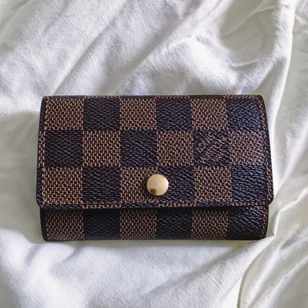 Louis Vuitton 6 Key Holder
